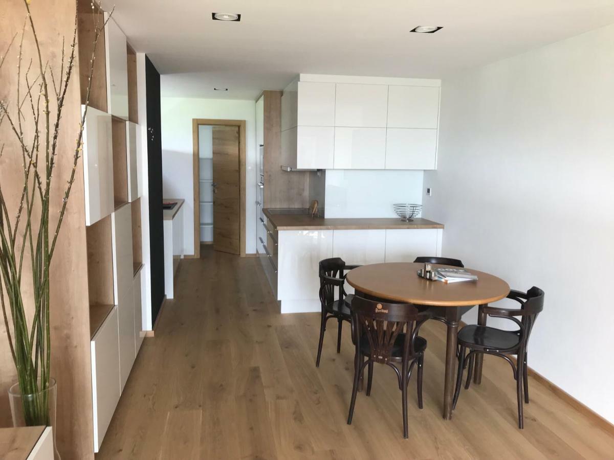 Trenčín Greenbay Golf Apartments מראה חיצוני תמונה