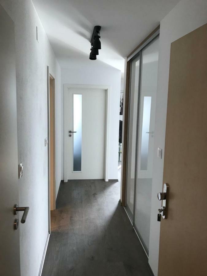 Trenčín Greenbay Golf Apartments מראה חיצוני תמונה