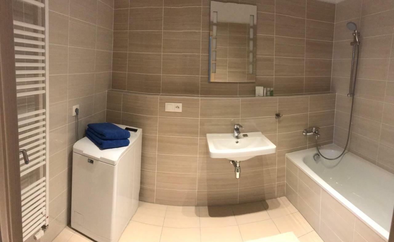 Trenčín Greenbay Golf Apartments מראה חיצוני תמונה